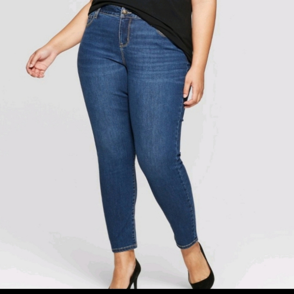 AVA & VIV Skinny Jeans Medium Wash